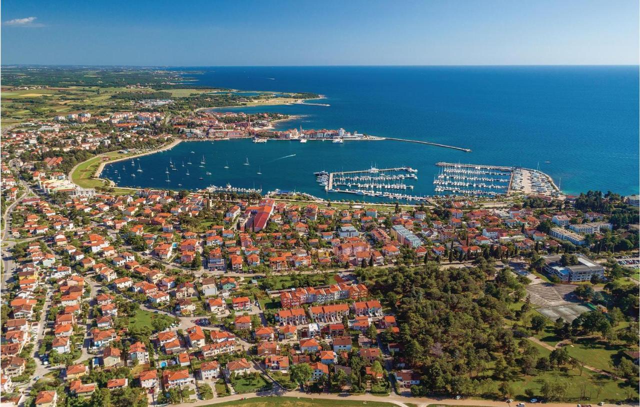 Stunning Apartment In Umag With Wifi Экстерьер фото